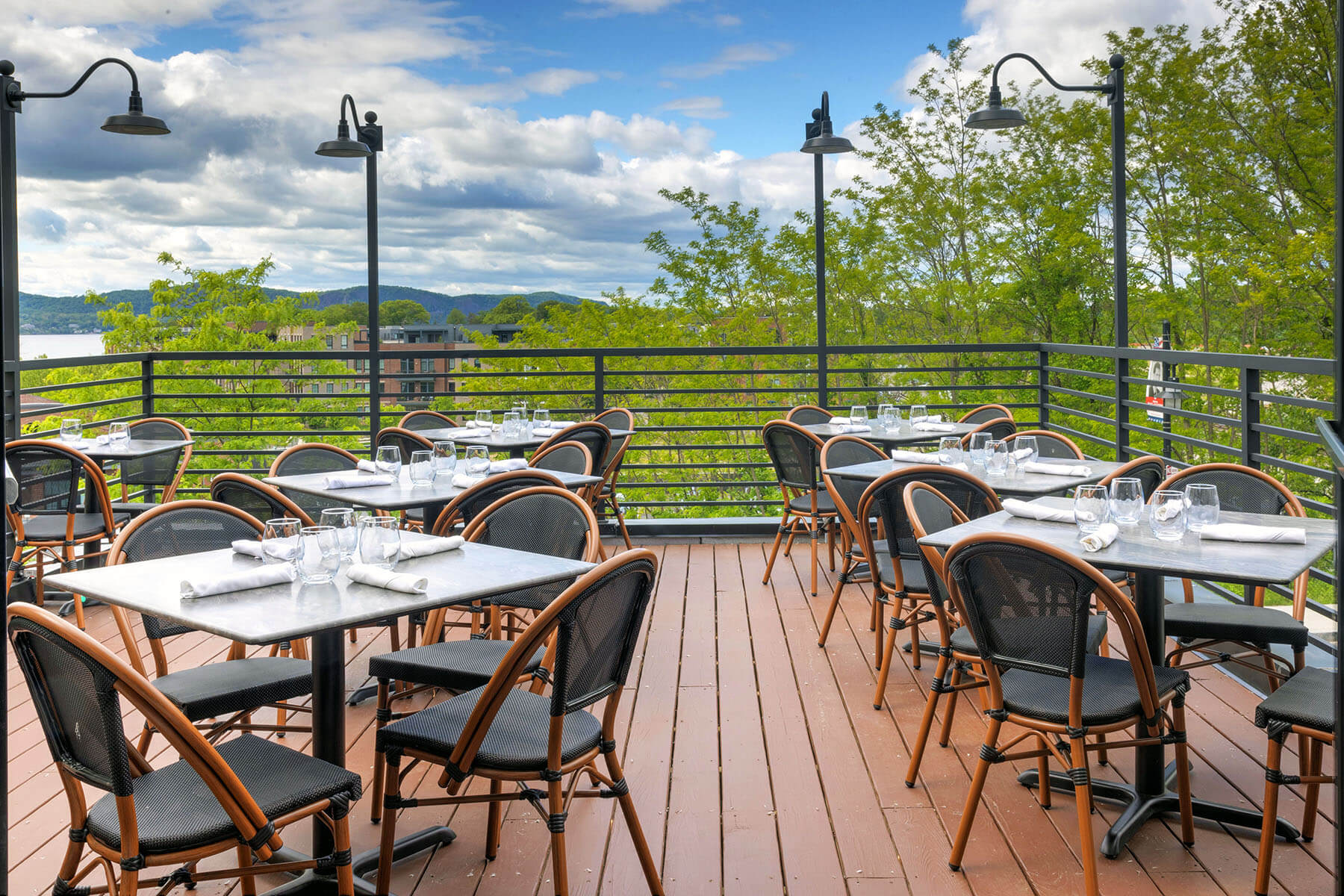 Rooftop dining overlooking the Hudson River