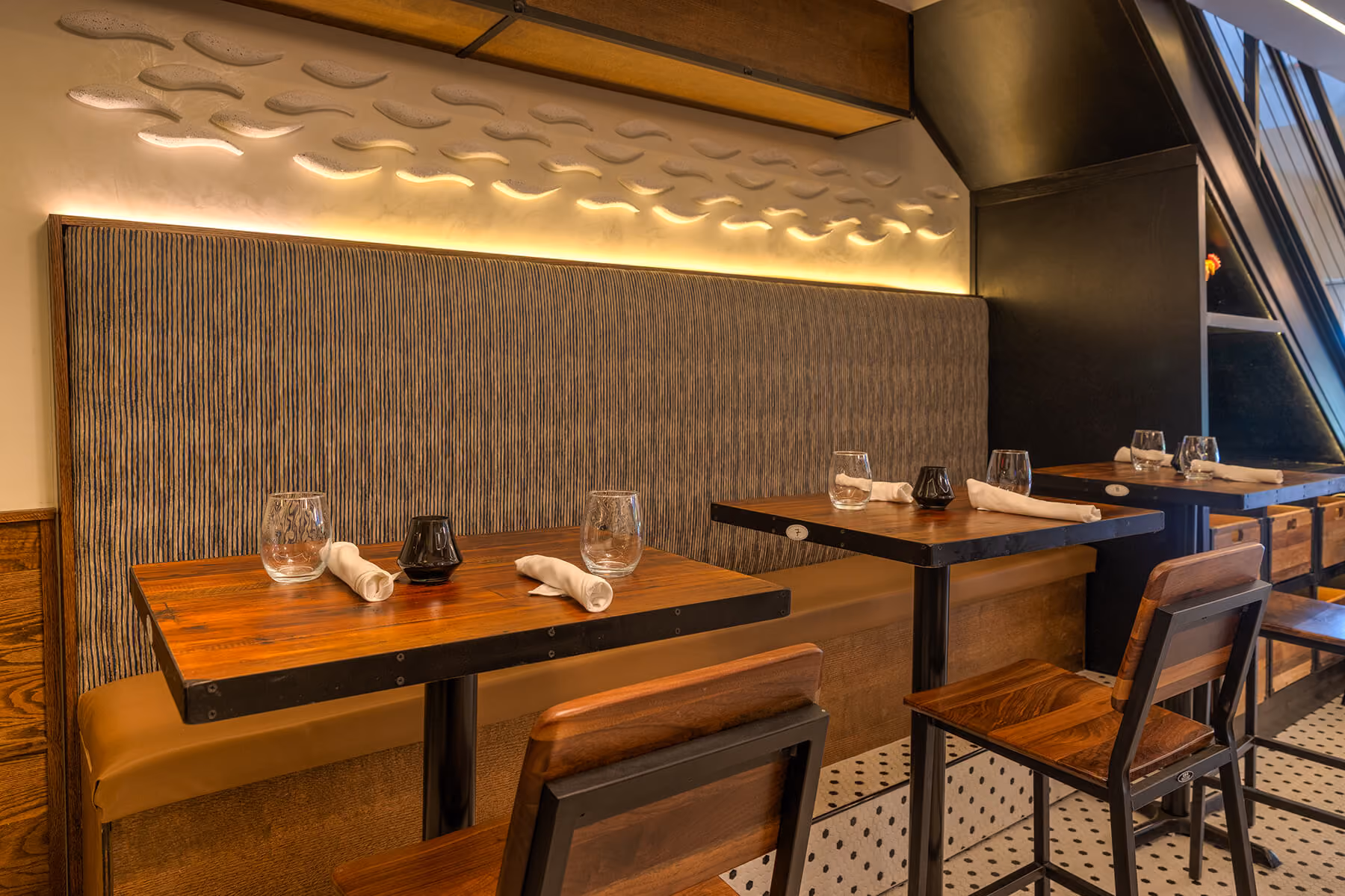 Elegant dining room with booth seating