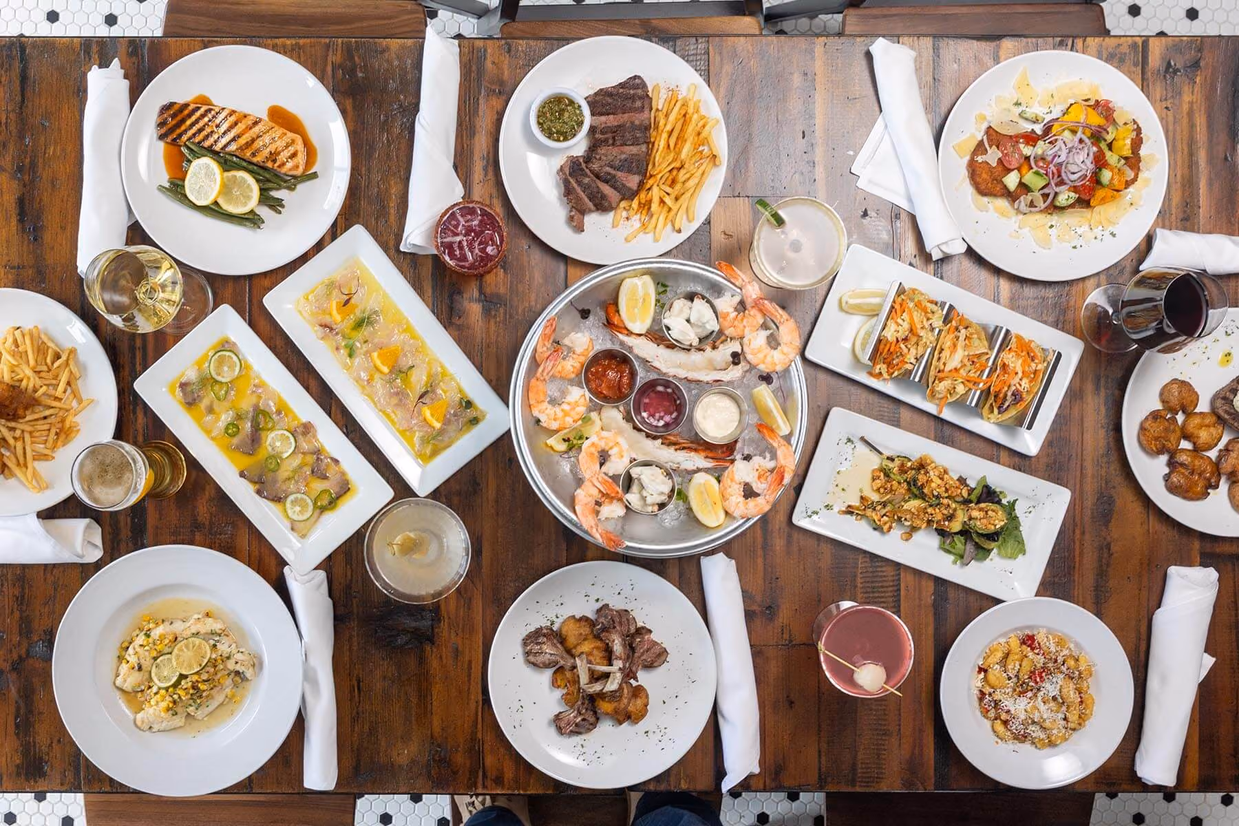 Fresh seafood dishes and handcrafted cocktails